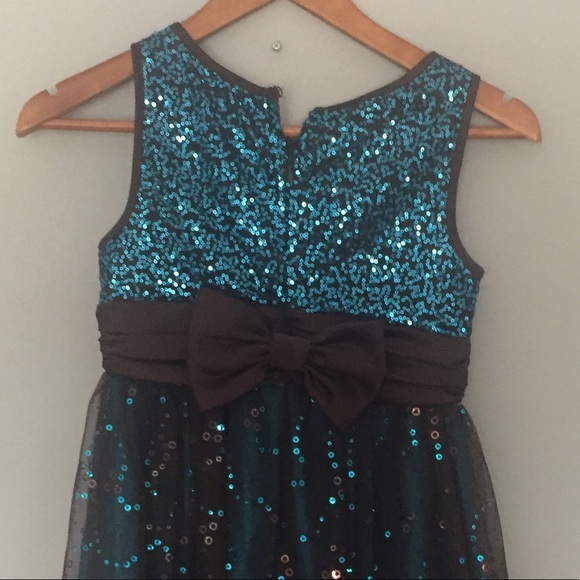 Blue and Brown Sequinned Dress - Picture 4 of 4